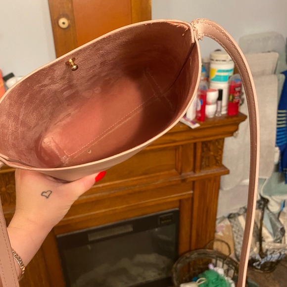 Samara crossbody leather shoulder bag! - Picture 6 of 8